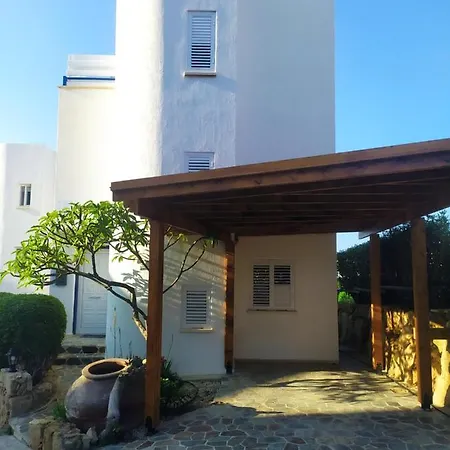 Villa Margo By The Sea Paphos Exterior photo